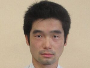 井手内 弘太